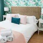 Apartamentos Living4Málaga Deluxe
