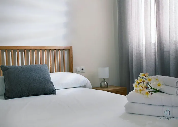 Apartamentos Living4Málaga Deluxe